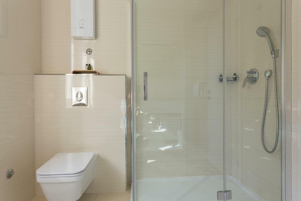 Apartments Villa Victoria Дубровник Екстериор снимка