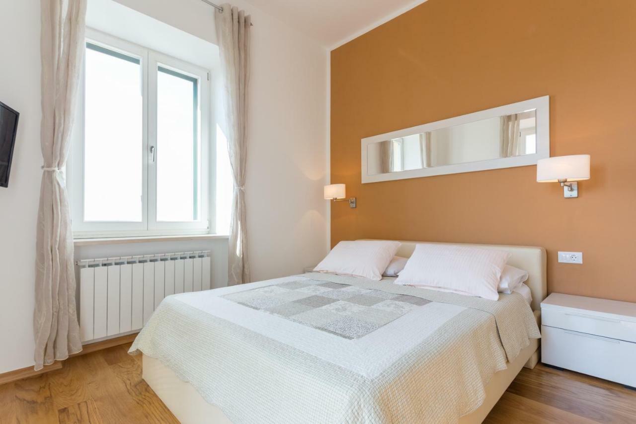Apartments Villa Victoria Дубровник Екстериор снимка