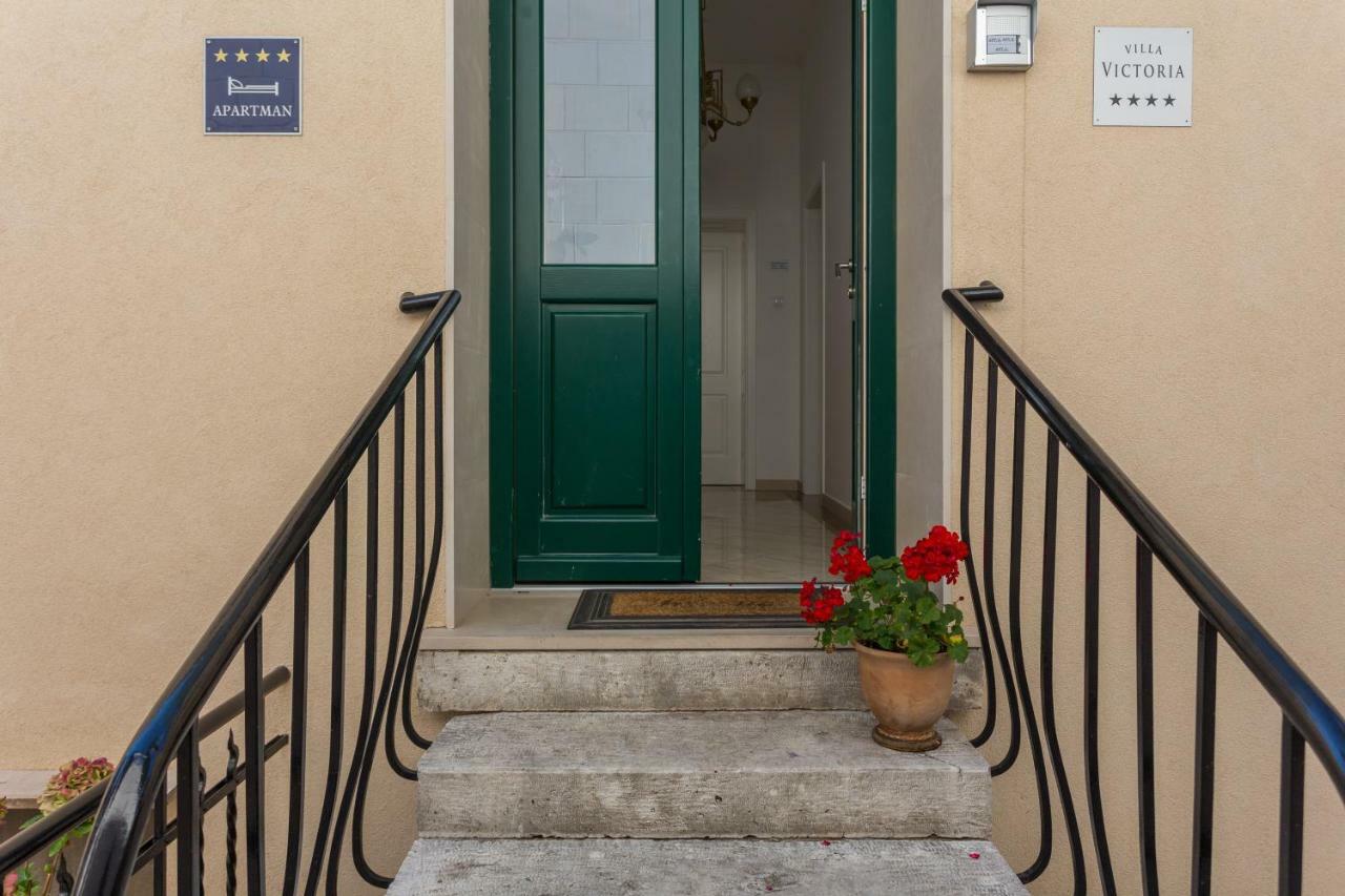 Apartments Villa Victoria Дубровник Екстериор снимка